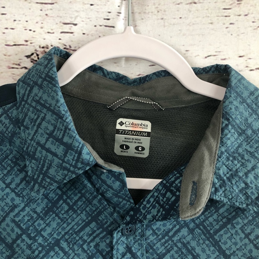 Columbia Titanium Men’s Button Down Shirt Omni-Dry - Picture 6 of 8